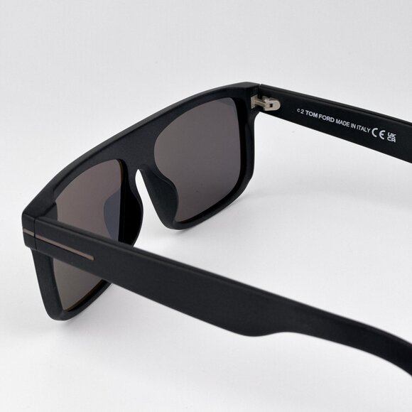 Tom Ford PHILIPPE Sunglasses – Matte Black Frame Polarized | Model FT0999-N/S 02 - Picture 7 of 11